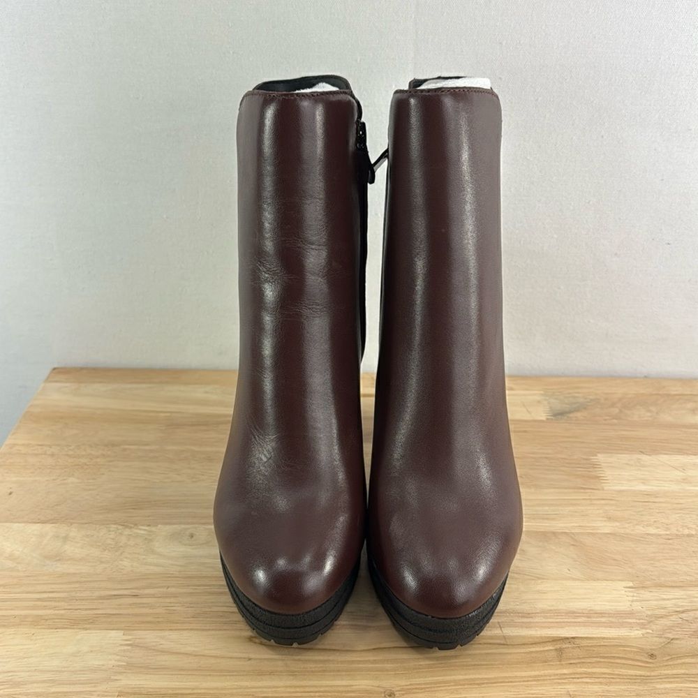 DKNY Tessi Lug Sole Platform Booties- Bordeaux- Size 6.5 - NIB - Picture 2 of 7